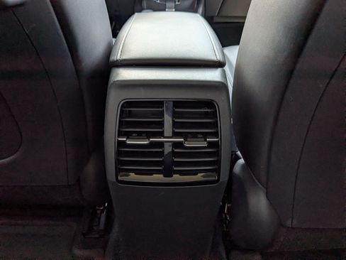 Certified 2024 Kia Niro EX FWD image 25