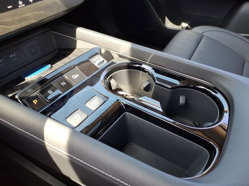 New 2026 Nissan Murano Platinum AWD/4WD image 18