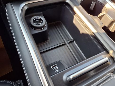 New 2026 Ford Expedition Platinum AWD/4WD image 17