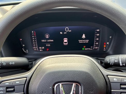Used 2025 Honda Accord SE image 19