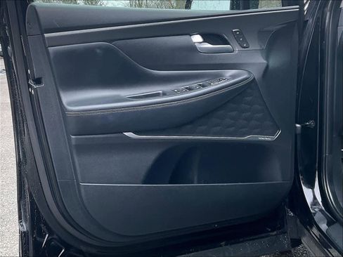 Used 2023 Hyundai Santa Fe Limited image 9