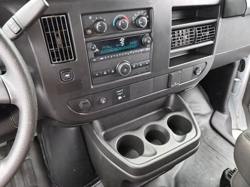 Used 2024 GMC Savana 2500 w/ Driver Convenience Package RWD image 21