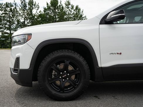 Used 2022 GMC Acadia AT4 w/ Preferred Package AWD/4WD image 4