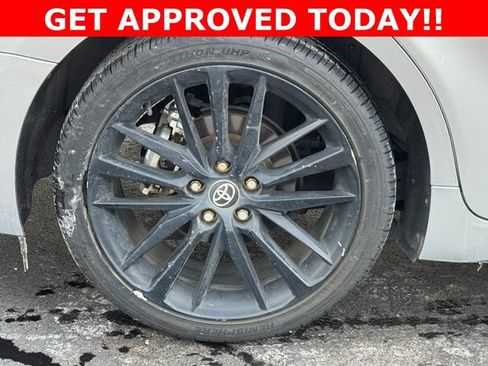 Used 2023 Toyota Camry XSE image 12