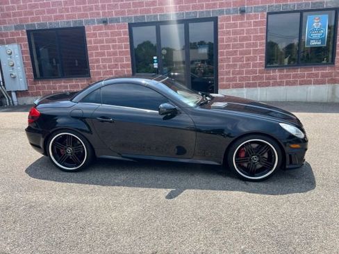 Used 2009 Mercedes-Benz SLK 55 AMG image 6