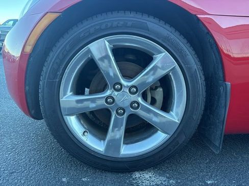 Used 2006 Pontiac Solstice Convertible w/ Premium Package image 4
