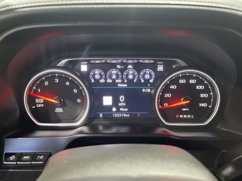 Used 2021 Chevrolet Silverado 1500 High Country w/ Technology Package AWD/4WD image 30