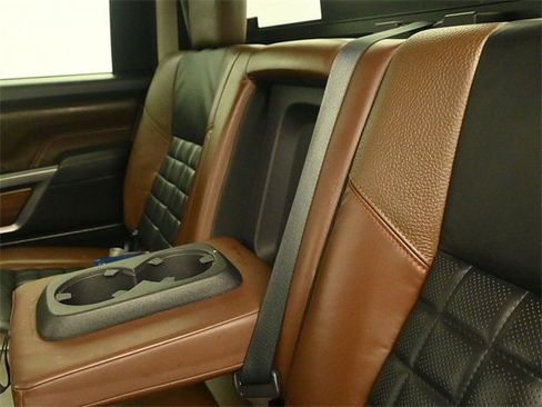 Used 2019 Nissan Titan Platinum Reserve w/ Platinum Utility Package image 12