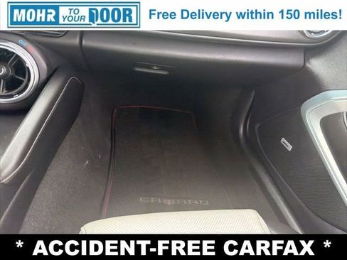 Used 2020 Chevrolet Camaro LT RWD image 29