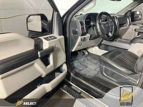 Used 2019 Ford F150 XLT w/ Equipment Group 302A Luxury image 11