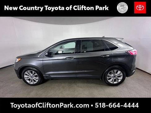 Used 2019 Ford Edge Titanium w/ Equipment Group 301A AWD/4WD image 6