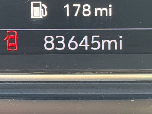 Used 2021 GMC Sierra 1500 Denali w/ Technology Package image 25