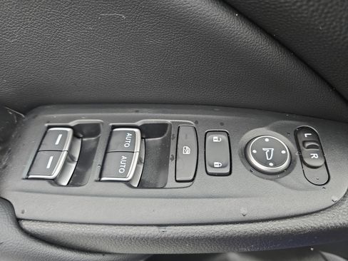 Used 2022 Honda Accord Sport image 34