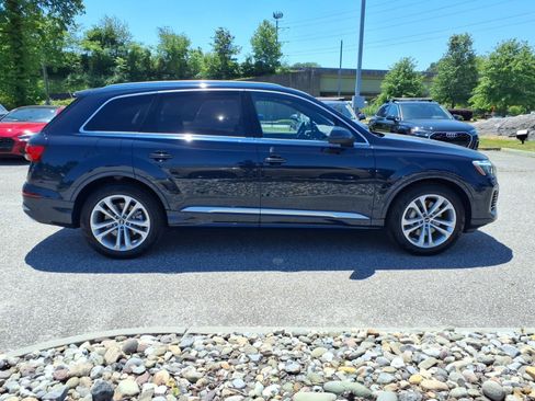 Used 2025 Audi Q7 3.0T Premium Plus w/ Premium Plus Package AWD/4WD image 5