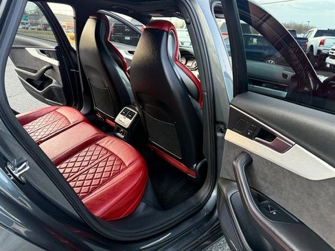 Used 2018 Audi S4 Premium Plus image 17