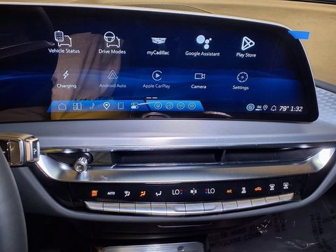 New 2026 Cadillac Lyriq Luxury RWD image 18