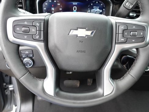 Used 2024 Chevrolet Silverado 1500 LT image 46