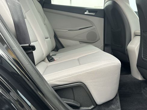 Used 2021 Hyundai Tucson Value image 17