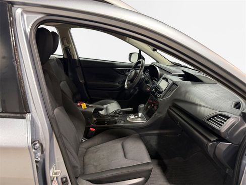 Used 2017 Subaru Impreza 2.0i Premium image 26