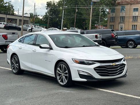Used 2023 Chevrolet Malibu LT FWD image 10