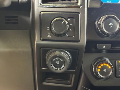 Used 2016 Ford F150 XLT w/ Equipment Group 302A Luxury AWD/4WD image 35