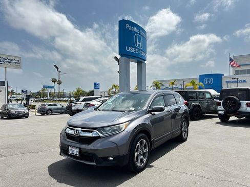 Used 2017 Honda CR-V EX image 2