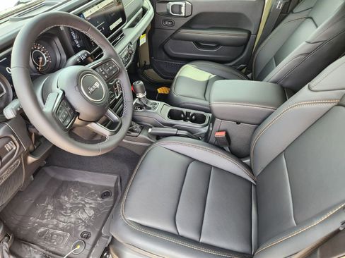 New 2026 Jeep Gladiator Sport AWD/4WD image 13
