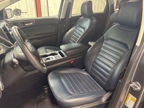 Used 2022 Ford Edge SEL w/ Sport Appearance Package AWD/4WD image 12