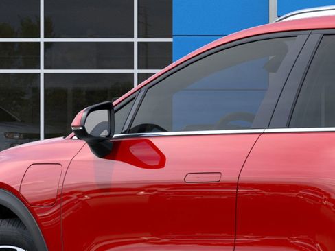 New 2026 Chevrolet Equinox EV LT image 37