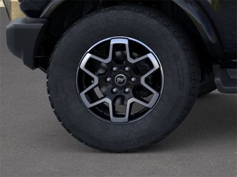 New 2025 Ford Bronco Outer Banks image 21