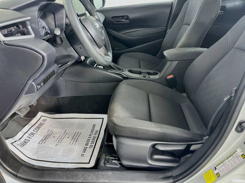 Used 2024 Toyota Corolla LE FWD image 25