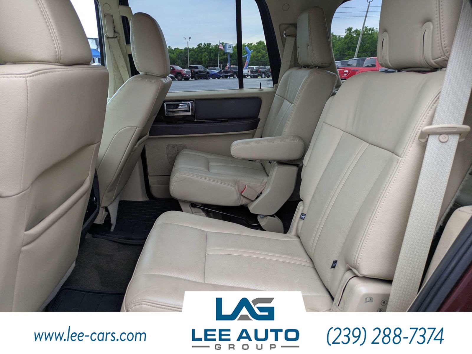 Used 2015 Lincoln Navigator 4WD w/ Equipment Group 101A Reserve image 13