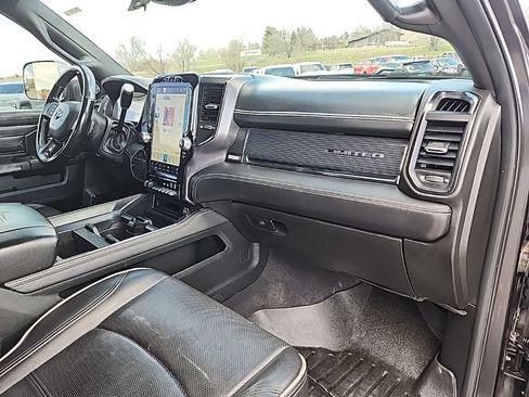 Used 2022 RAM 2500 Limited AWD/4WD image 55