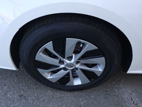 New 2025 Nissan Altima 2.5 S image 11