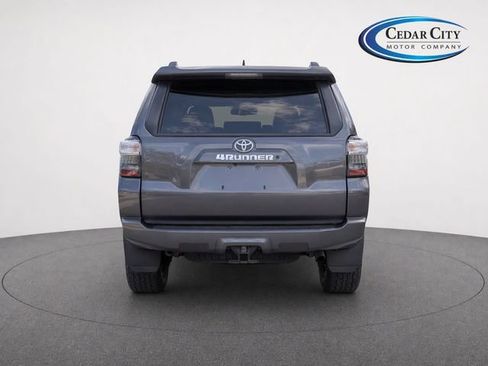 Used 2021 Toyota 4Runner SR5 AWD/4WD image 7