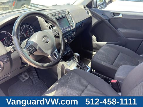 Used 2018 Volkswagen Tiguan Limited FWD image 10