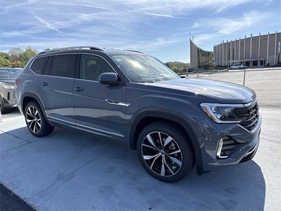 New 2026 Volkswagen Atlas SEL Premium R-Line