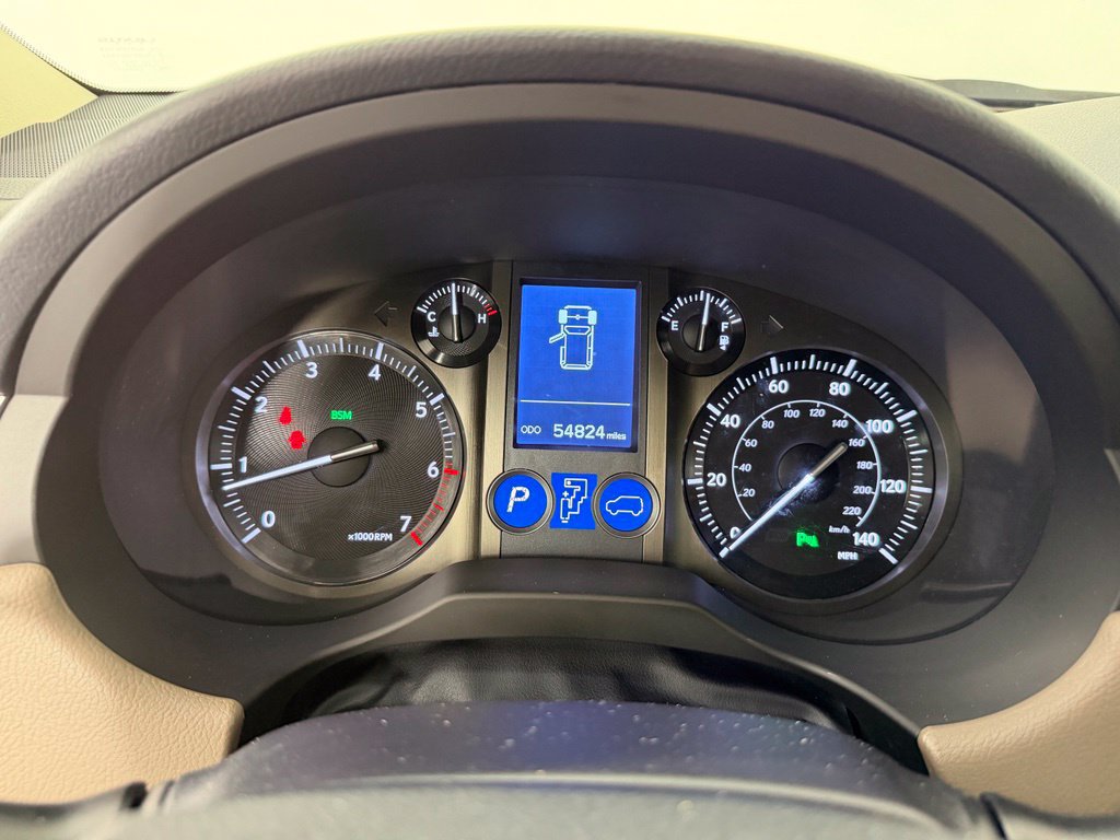 Used 2019 Lexus GX 460 Premium AWD/4WD image 23
