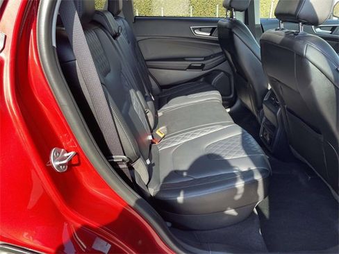 Used 2024 Ford Edge Titanium image 26