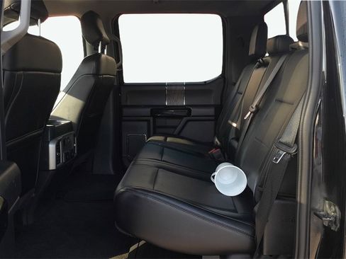 Used 2018 Ford F250 Lariat w/ Lariat Ultimate Package image 9