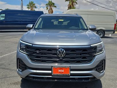 New 2025 Volkswagen Atlas SEL Premium R-Line