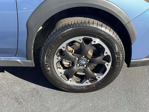 Certified 2023 Subaru Crosstrek 2.0i Premium image 9