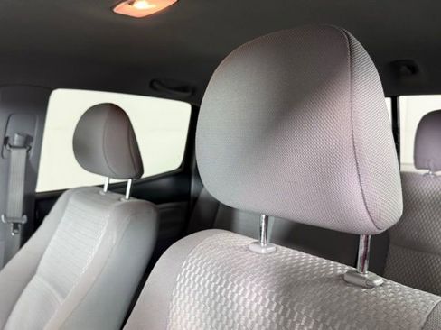 Used 2015 Toyota Tacoma PreRunner image 11