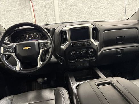 Used 2019 Chevrolet Silverado 1500 LTZ w/ LTZ Plus Package AWD/4WD image 15