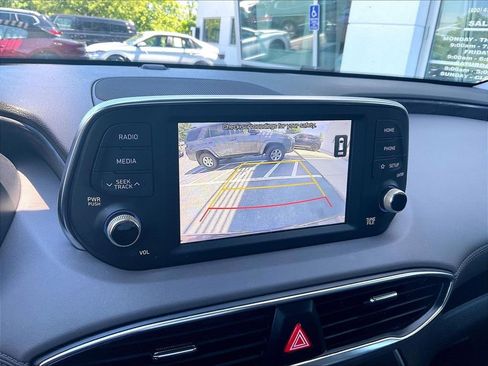 Used 2020 Hyundai Santa Fe SEL AWD/4WD image 18