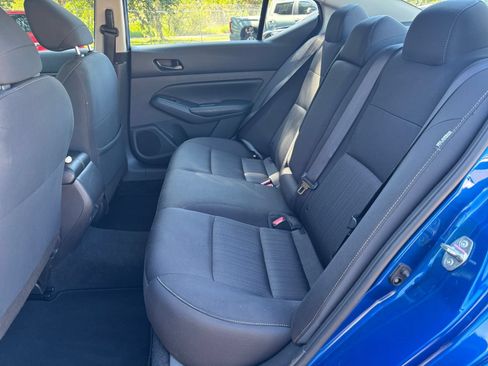 Used 2025 Nissan Altima 2.5 SV FWD image 25