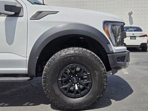 Used 2023 Ford F150 Raptor w/ Raptor 37 Performance Package AWD/4WD image 9