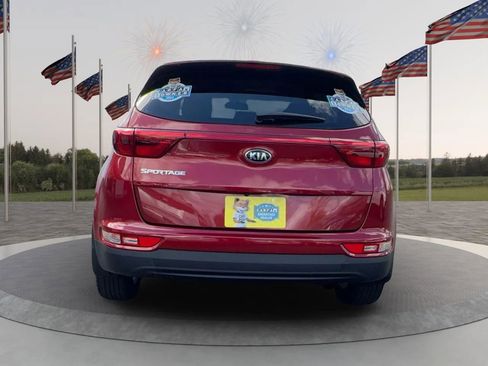 Used 2019 Kia Sportage LX AWD/4WD image 5