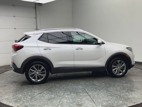 Certified 2021 Buick Encore GX Essence w/ Advanced Technology Package image 41