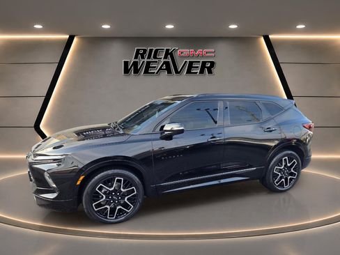 Used 2023 Chevrolet Blazer RS w/ Driver Confidence II Package AWD/4WD image 3